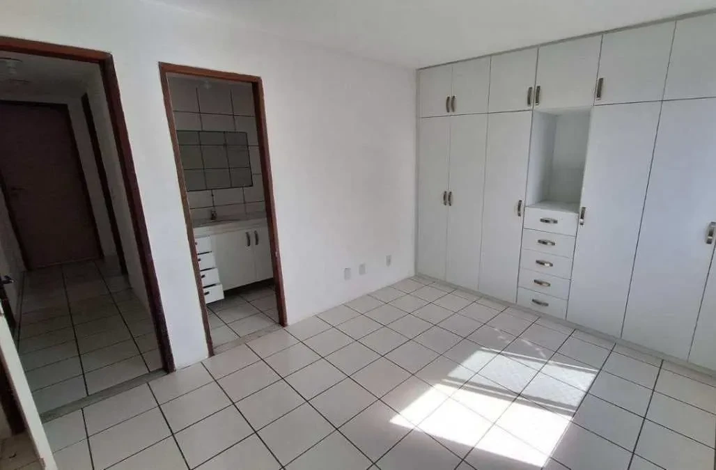 Imagem Apartamento com 4 Quartos à Venda, 132 m² em Casa Forte - Recife