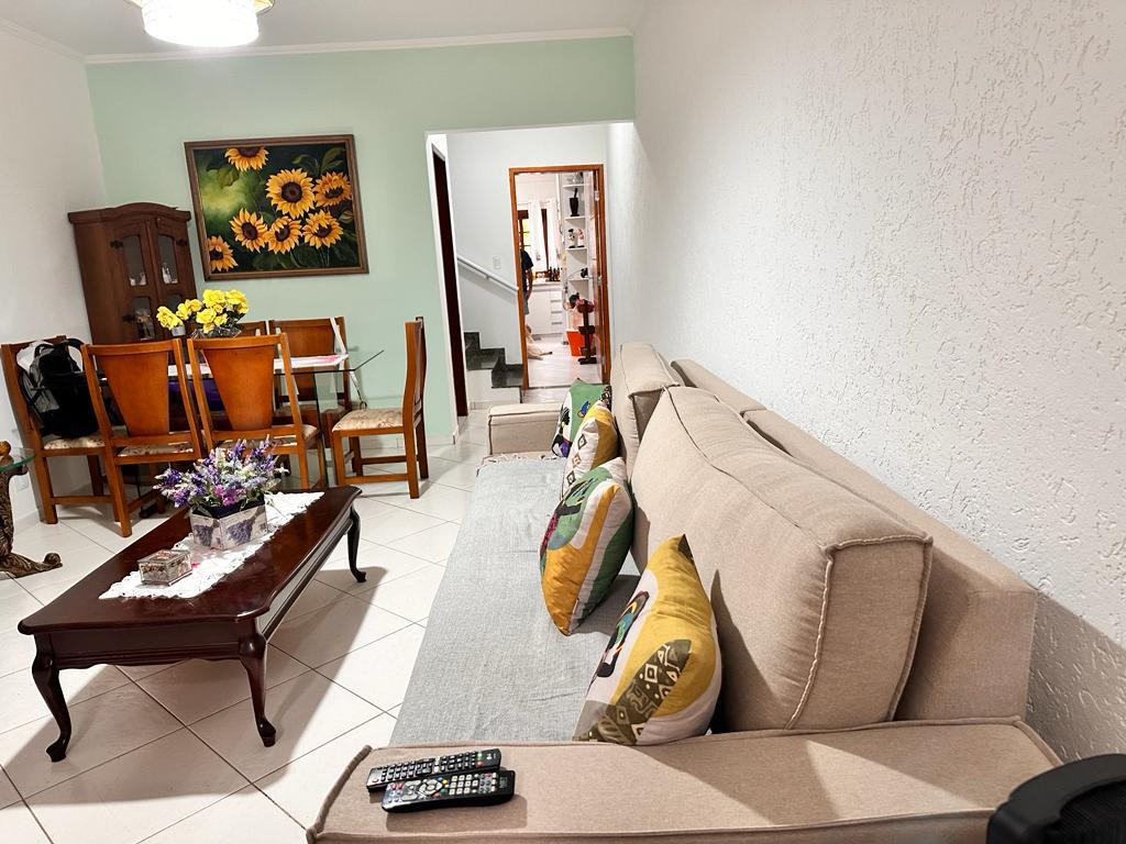 Imagem Sobrado com 3 Quartos à Venda, 181 m²em Independência - São Bernardo do Campo