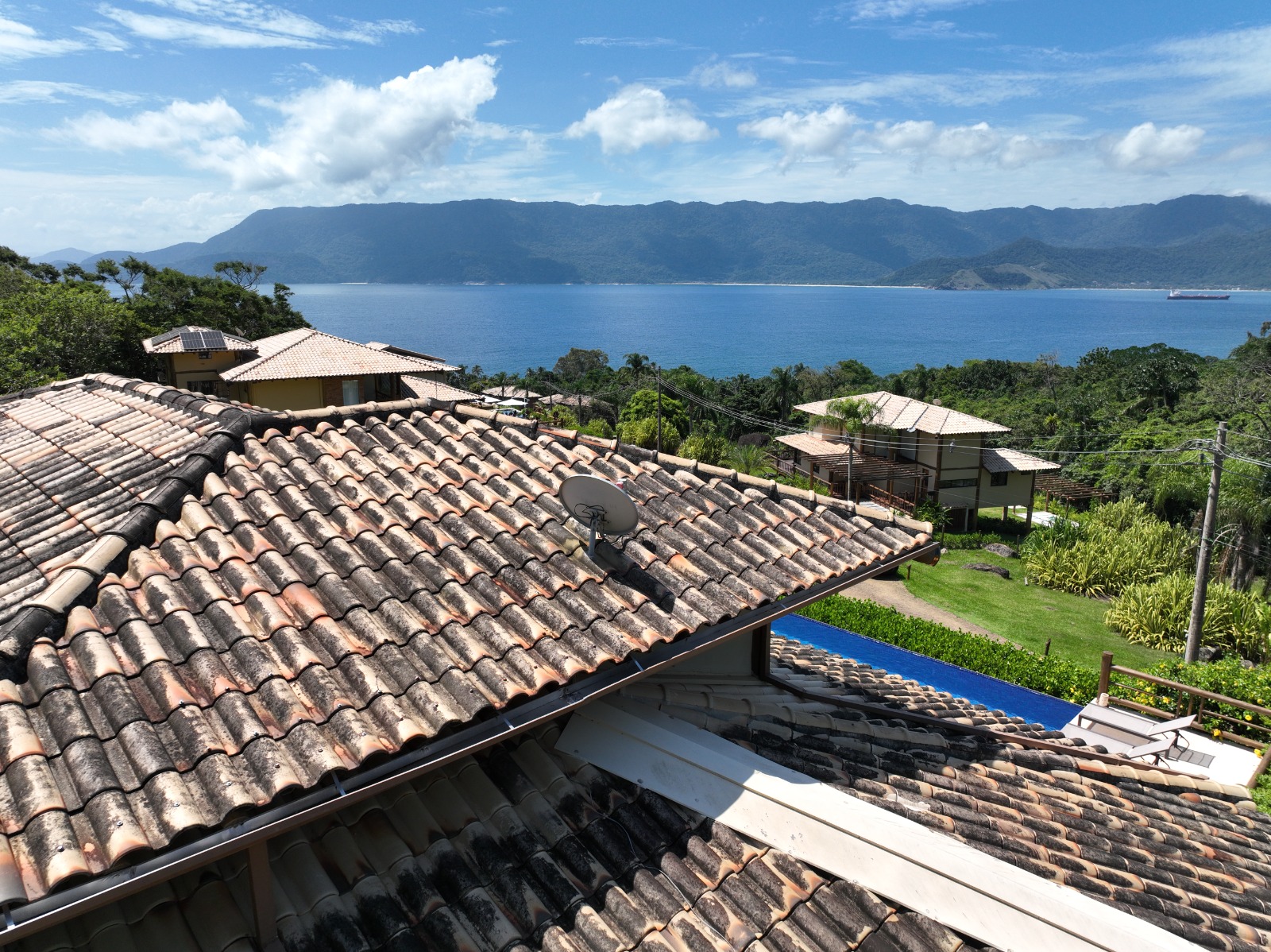Imagem Casa de Condomínio com 4 Quartos à Venda ou Temporada, 1 m²em Veloso (Cambaquara) - Ilhabela