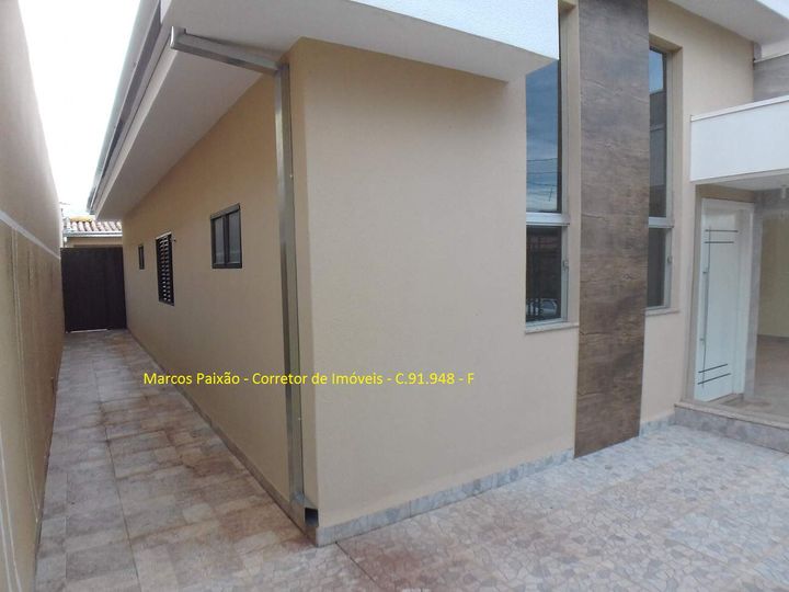 Imagem Casa com 3 Quartos à Venda, 193 m² em Parque Residencial Jardins - Presidente Prudente