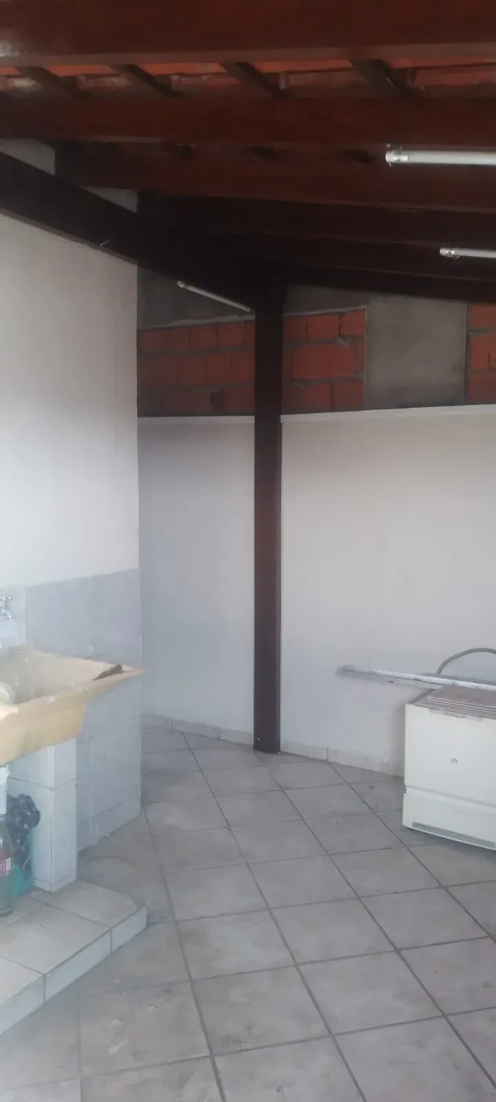 Imagem Sobrado com 2 Quartos à Venda ou Locação, 367 metros em Vila Menck - Osasco