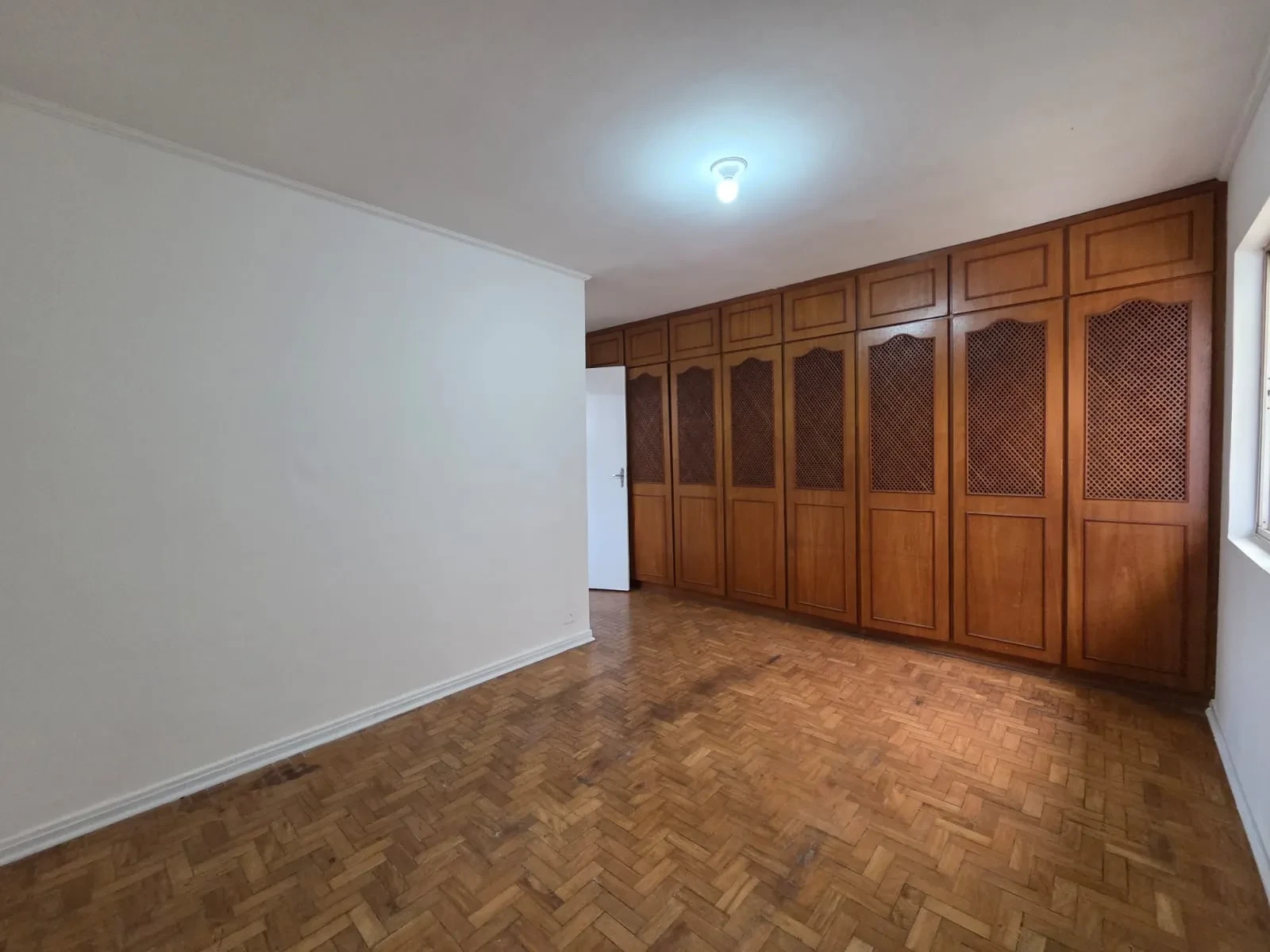 Imagem Sobrado com 3 Quartos à Venda, 138 metros em Parque Fongaro - São Paulo