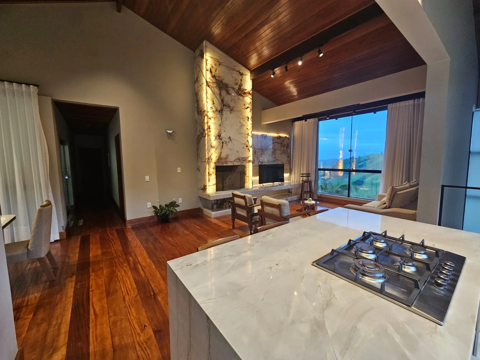 Imagem Casa com 3 Quartos à Venda, 400 metros em Vargem Alta - Vargem Alta