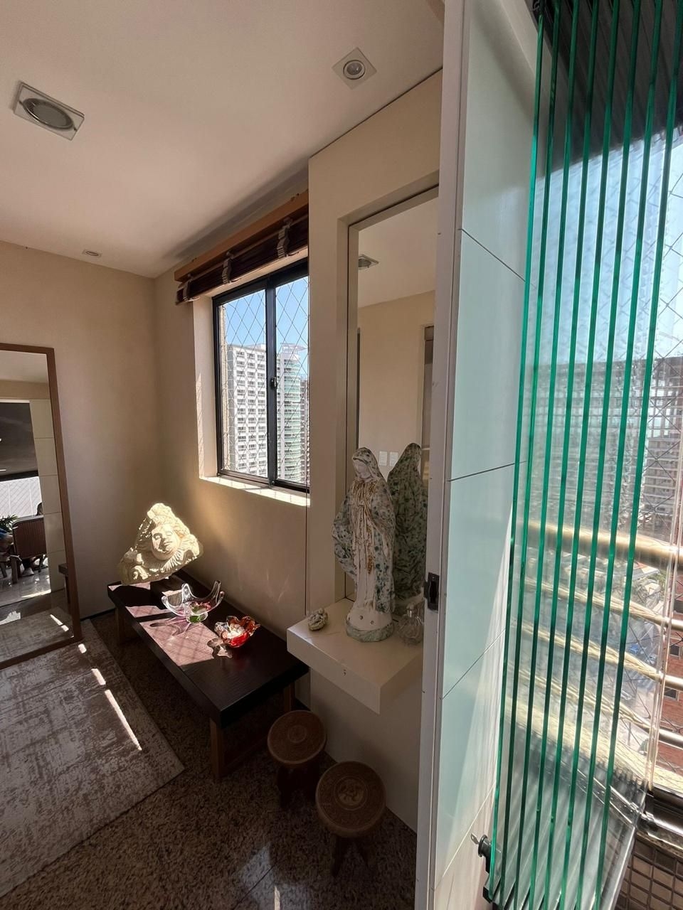 Imagem Apartamento com 4 Quartos à Venda, 175 m²em Meireles - Fortaleza