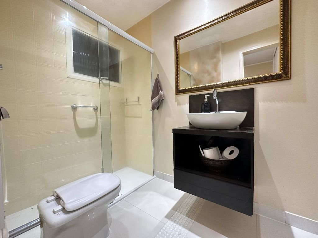 Imagem Apartamento com 2 Quartos à Venda, 99 m²em Gonzaga - Santos