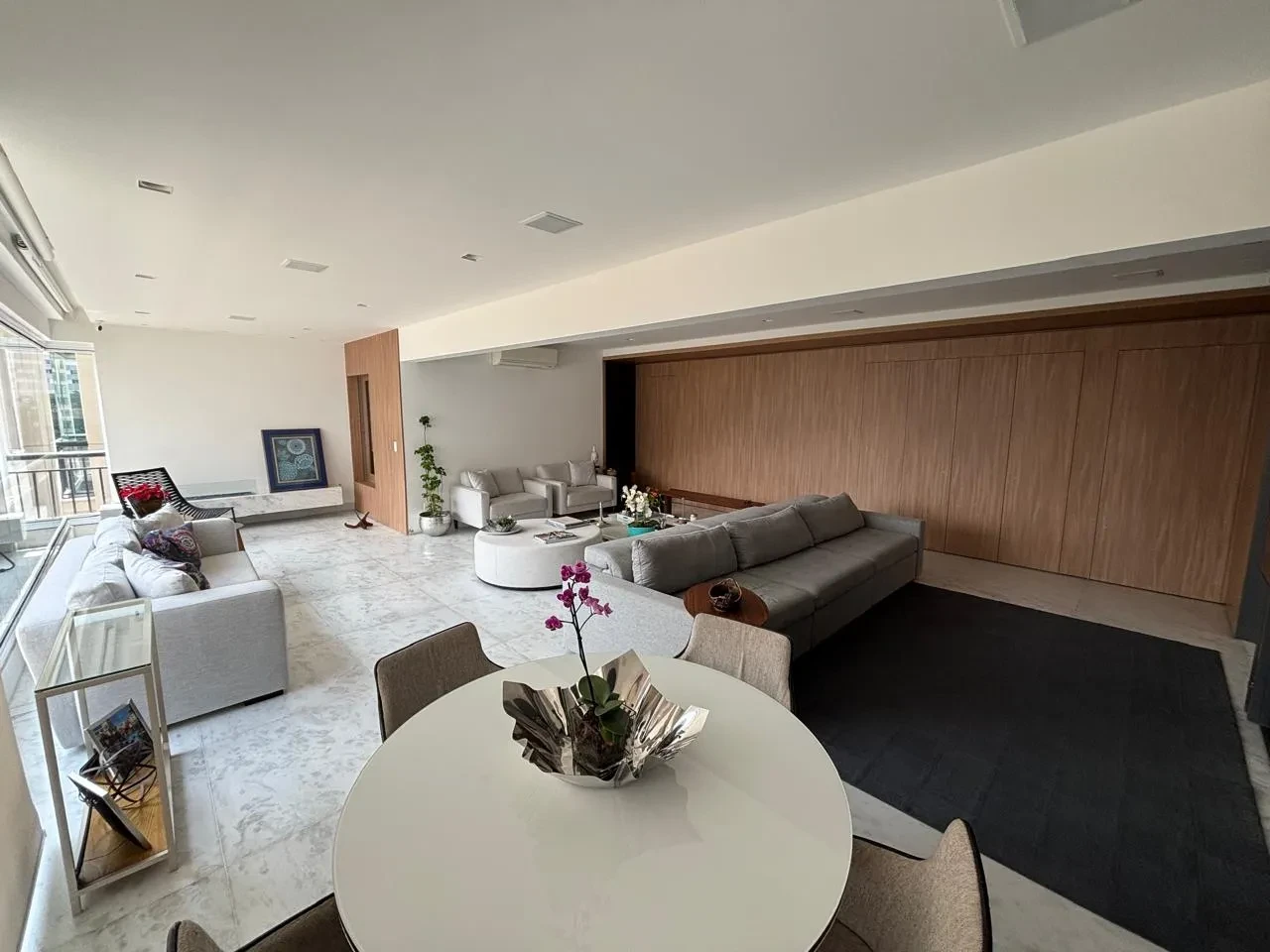 Imagem Apartamento com 5 Quartos à Venda, 223 m² em Vila Mariana - São Paulo