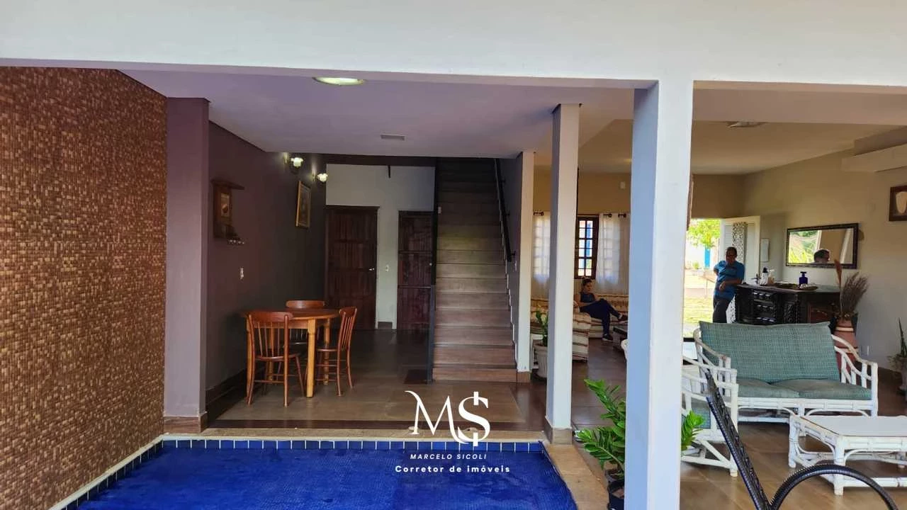 Imagem Sobrado com 4 Quartos à Venda, 550 m² em Centro - Pirenópolis