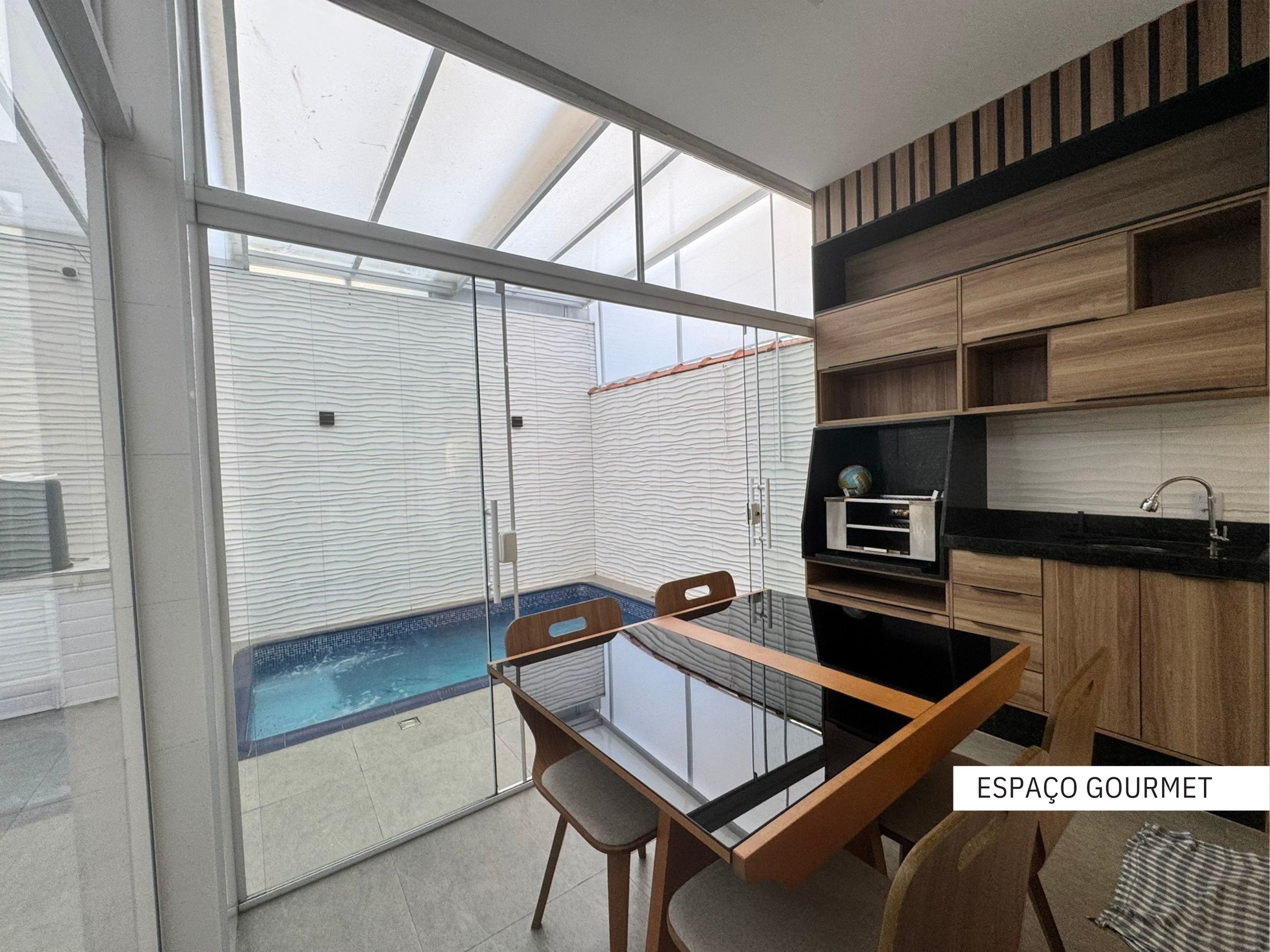Imagem Sobrado com 3 Quartos à Venda, 150 m² em Ocian - Praia Grande