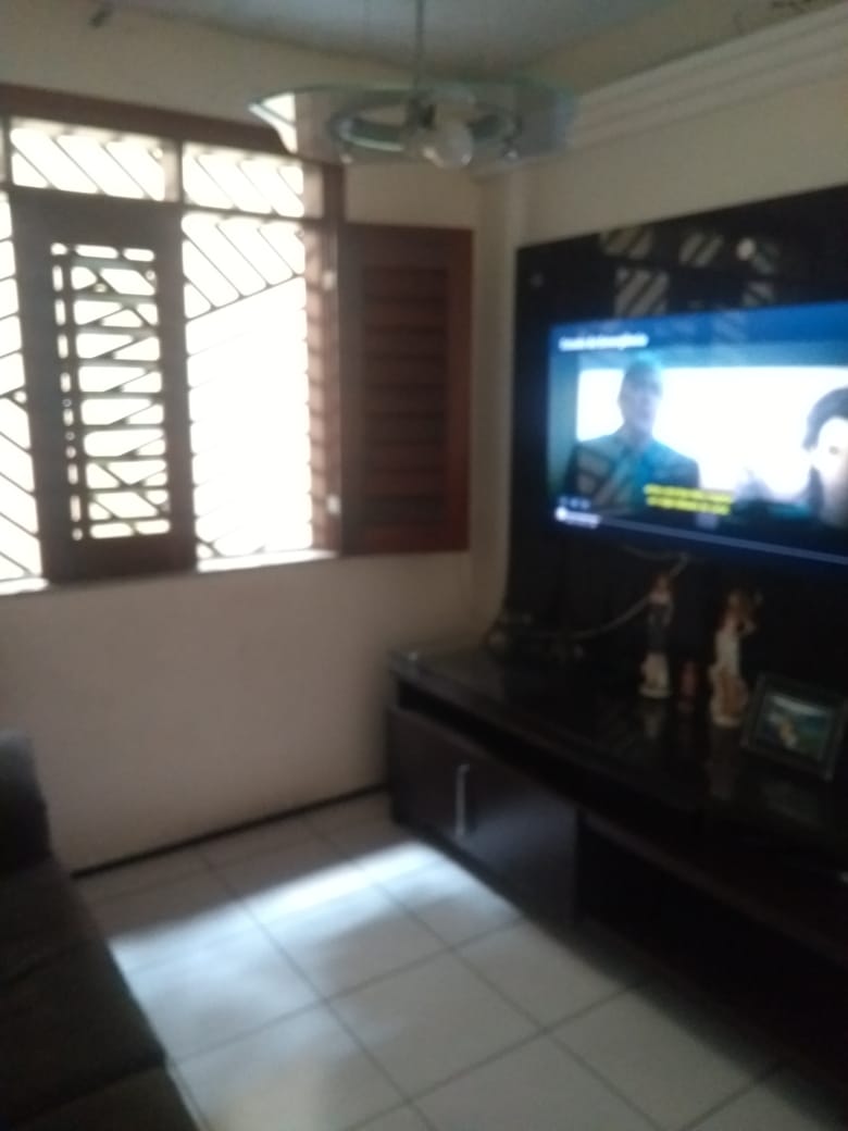 Casa com 4 Quartos à Venda, 250 m²em Cidade dos Funcionários - Fortaleza