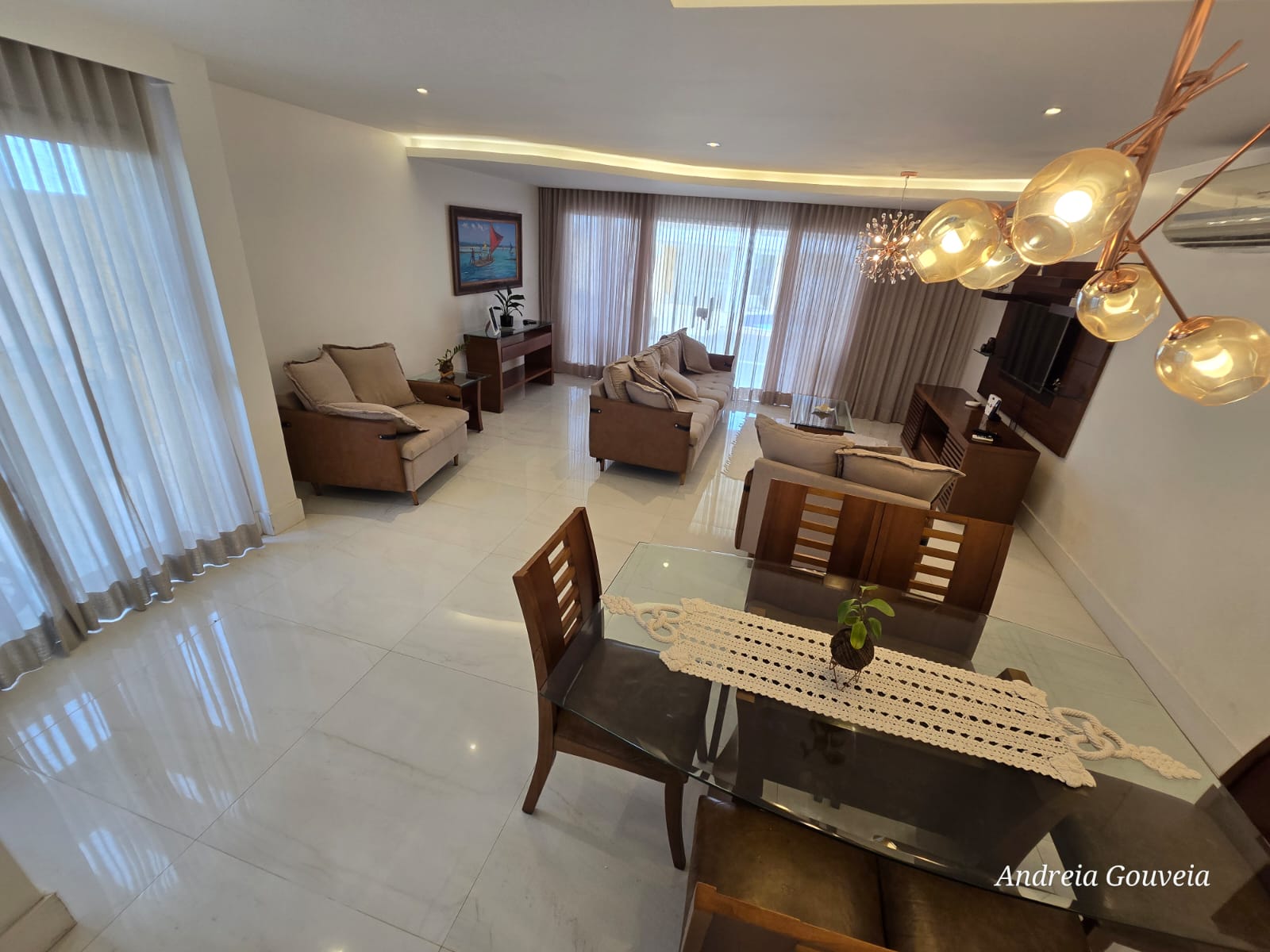 Foto do imóvel: Casa com 5 Quartos à Venda, 268 m² em Recreio dos Bandeirantes - Rio de Janeiro