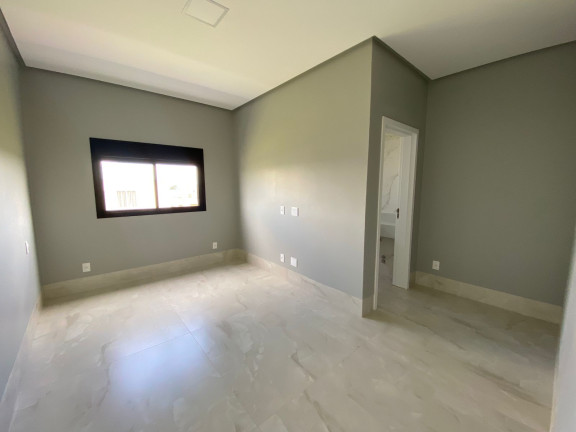 Imagem Casa de Condomínio com 4 Quartos à Venda, 302 m² em Residencial Goiânia Golfe Clube - Goiânia