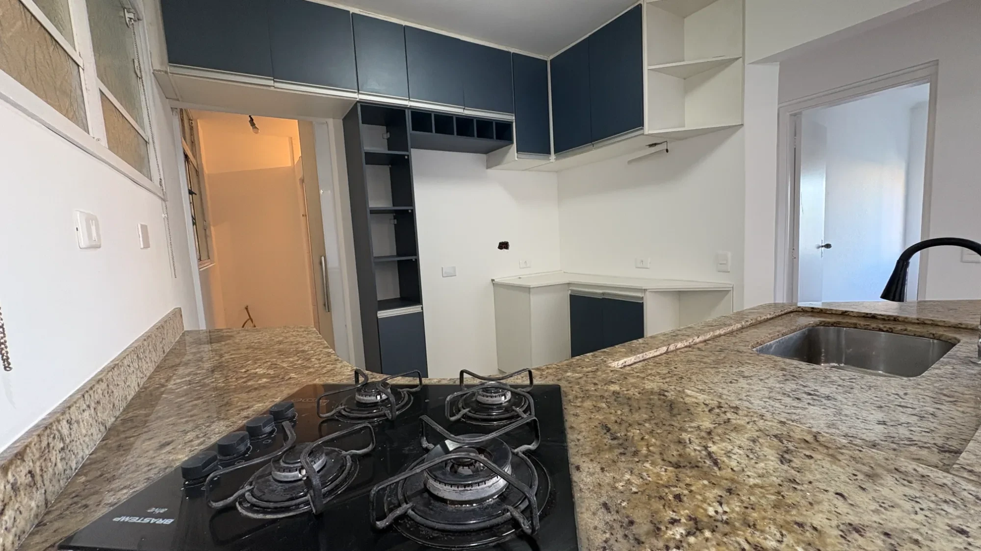 Imagem Apartamento com 2 Quartos à Venda ou Locação, 66 m² em Enseada - Guarujá