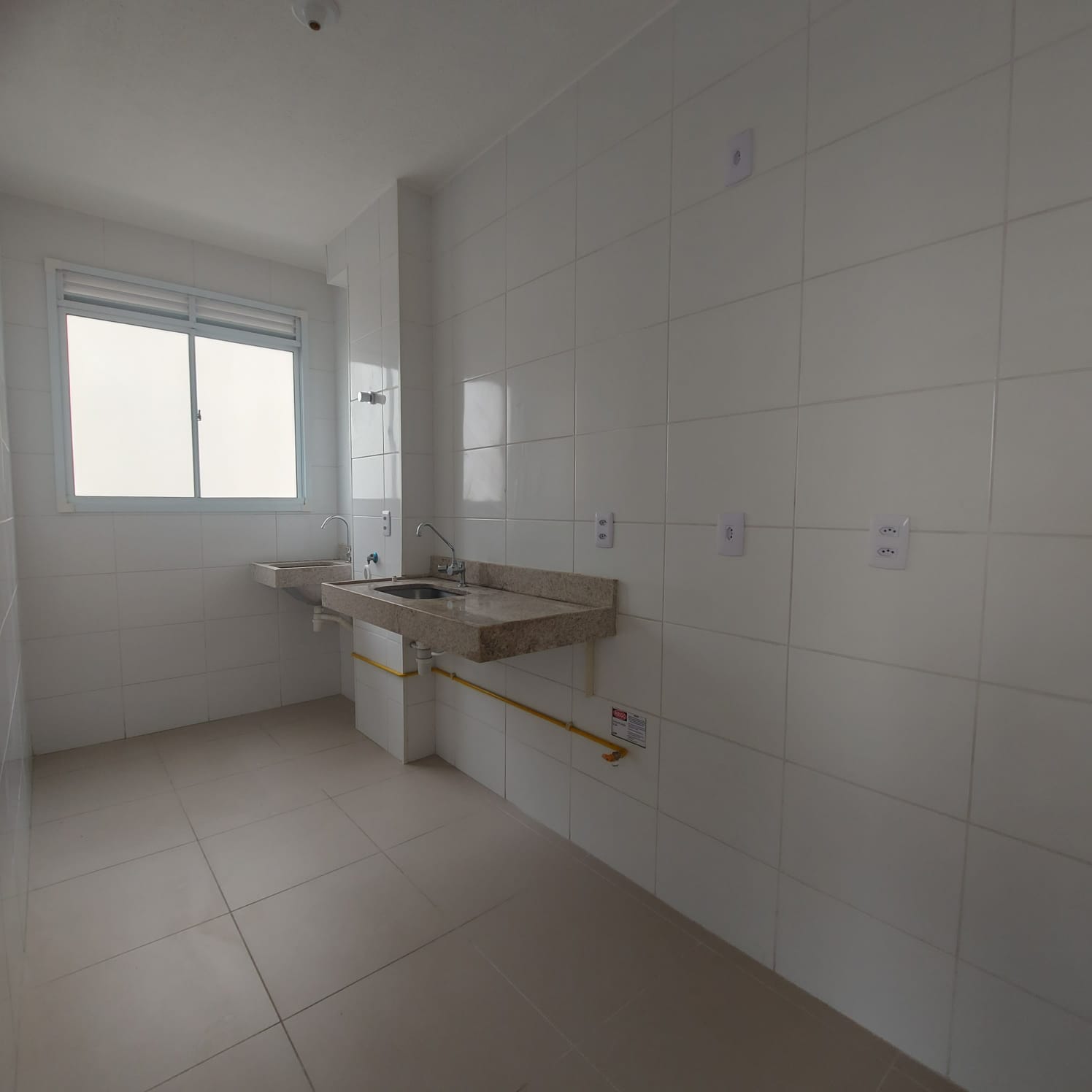 Imagem Apartamento com 2 Quartos para Alugar, 44 m²em Colina de Laranjeiras - Serra