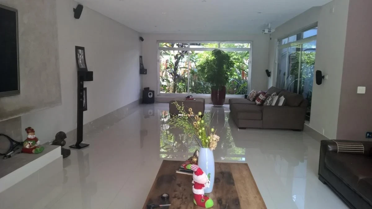 Imagem Casa com 4 Quartos à Venda, 600 m² em Bela Aliança - São Paulo