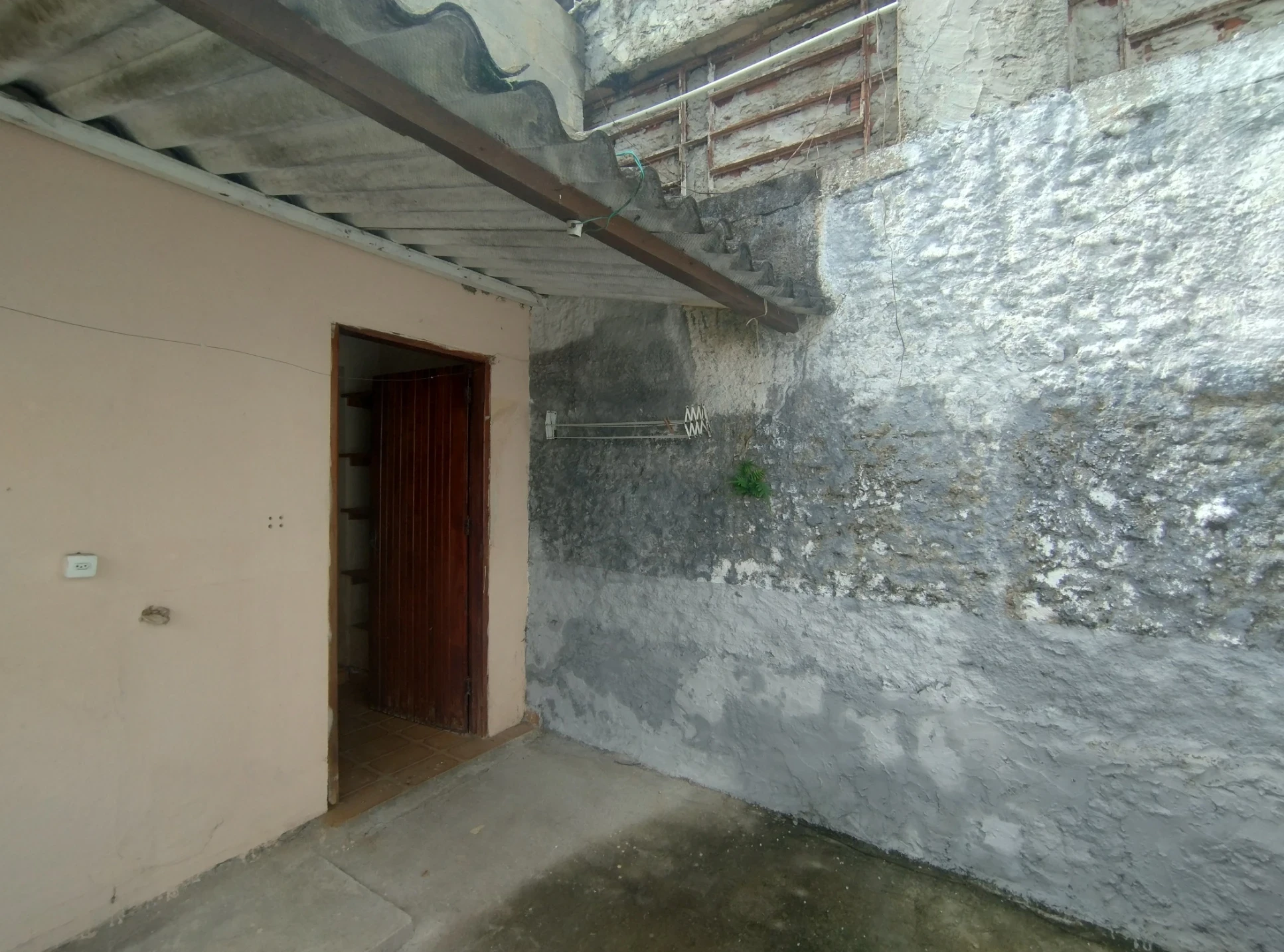 Foto do imóvel: Casa com 2 Quartos para Alugar, 55 m² em Jardim Independência - Jacareí