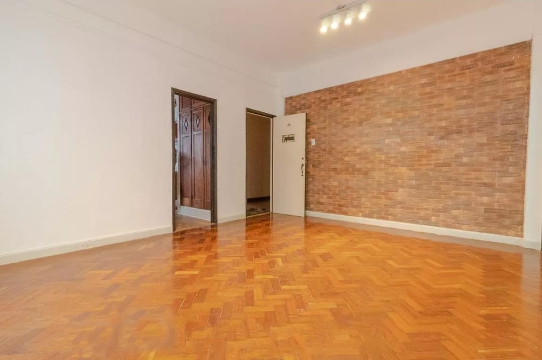 Imagem Apartamento com 2 Quartos à Venda, 92 m²em Copacabana - Rio de Janeiro