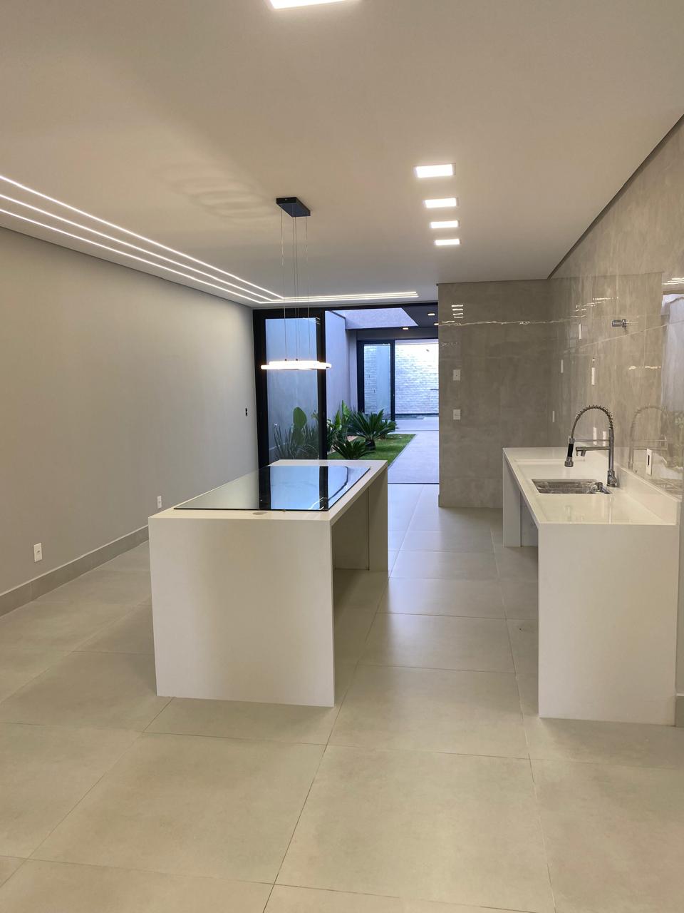 Foto do imóvel: Casa com 4 Quartos à Venda, 318 m² em Setor Habitacional Vicente Pires - Brasília