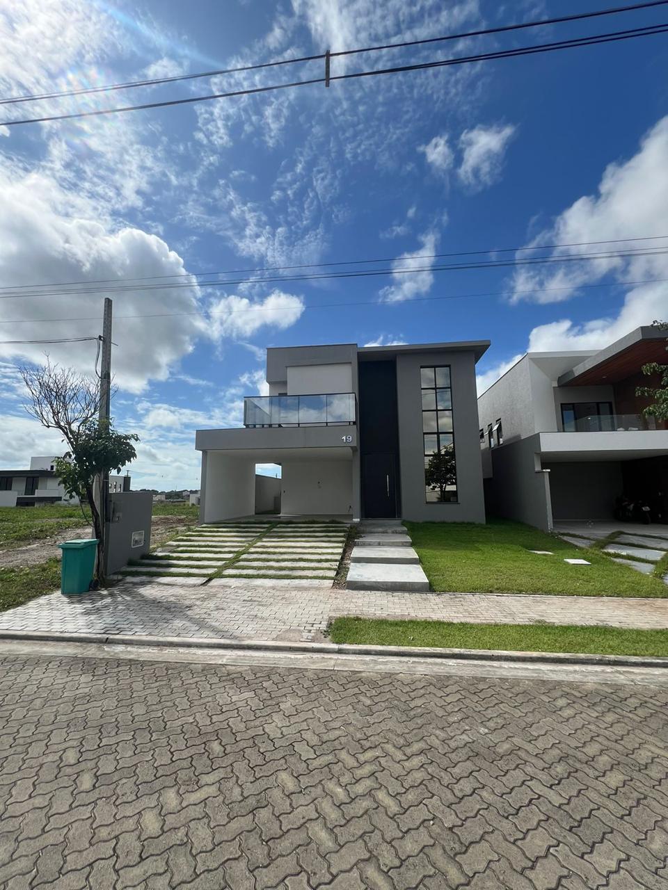 Imagem Casa de Condomínio com 4 Quartos à Venda, 295 m² em Cidade Alpha - Eusébio