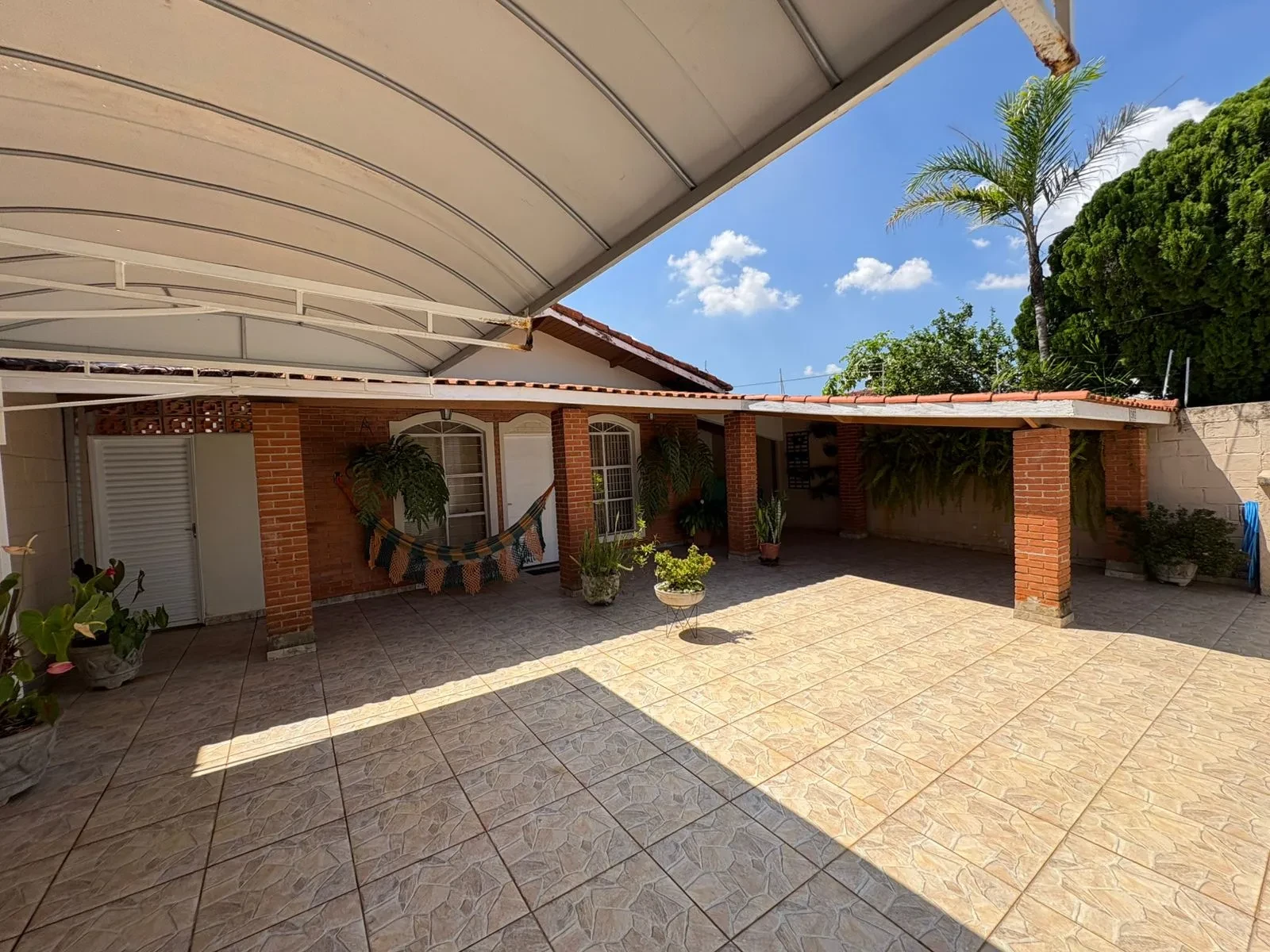Imagem Casa com 3 Quartos à Venda, 192 metros em Parque Ouro Fino - Sorocaba
