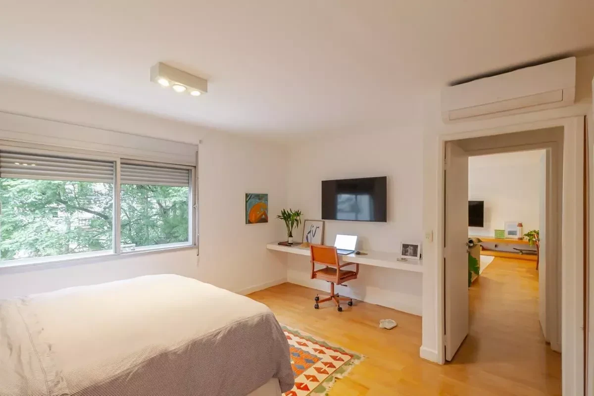 Imagem Apartamento com 1 Quarto à Venda, 102 m² em Itaim Bibi - São Paulo