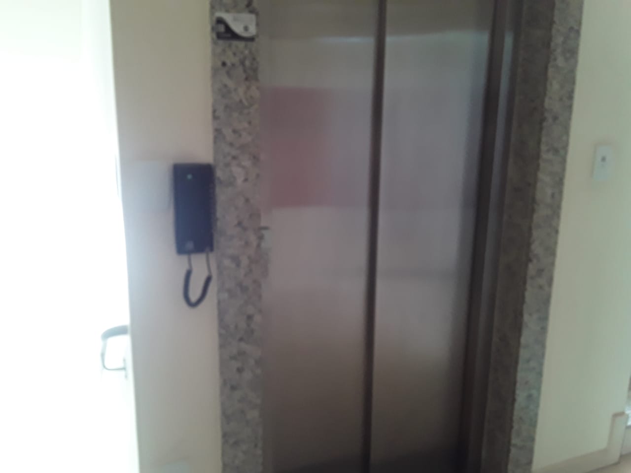 Imagem Apartamento com 3 Quartos à Venda, 90 m²em Darcy Vargas - Contagem