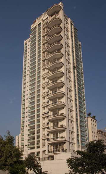 Condomínio Contemporâneo em São Paulo