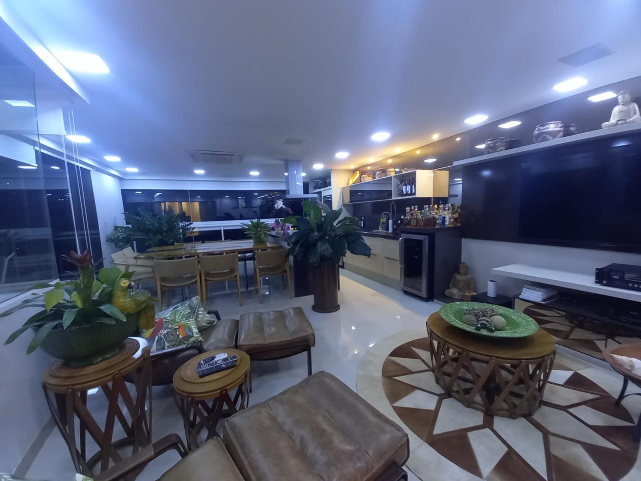 Imagem Cobertura com 4 Quartos à Venda, 268 m²em Camboinhas - Niterói