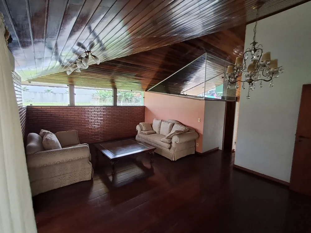 Imagem Casa com 5 Quartos à Venda, 260 m² em Santa Bárbara - Criciúma