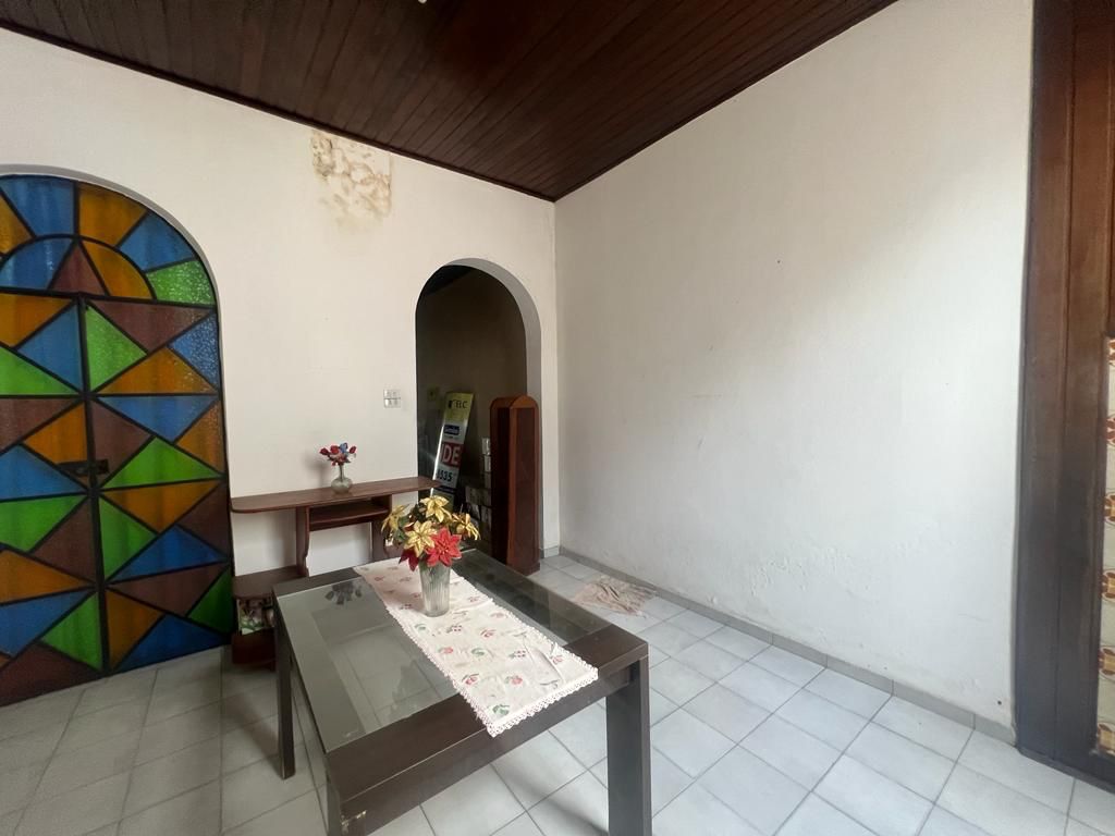 Imagem Casa com 4 Quartos à Venda ou Locação, 243 m²em Batista Campos - Belém