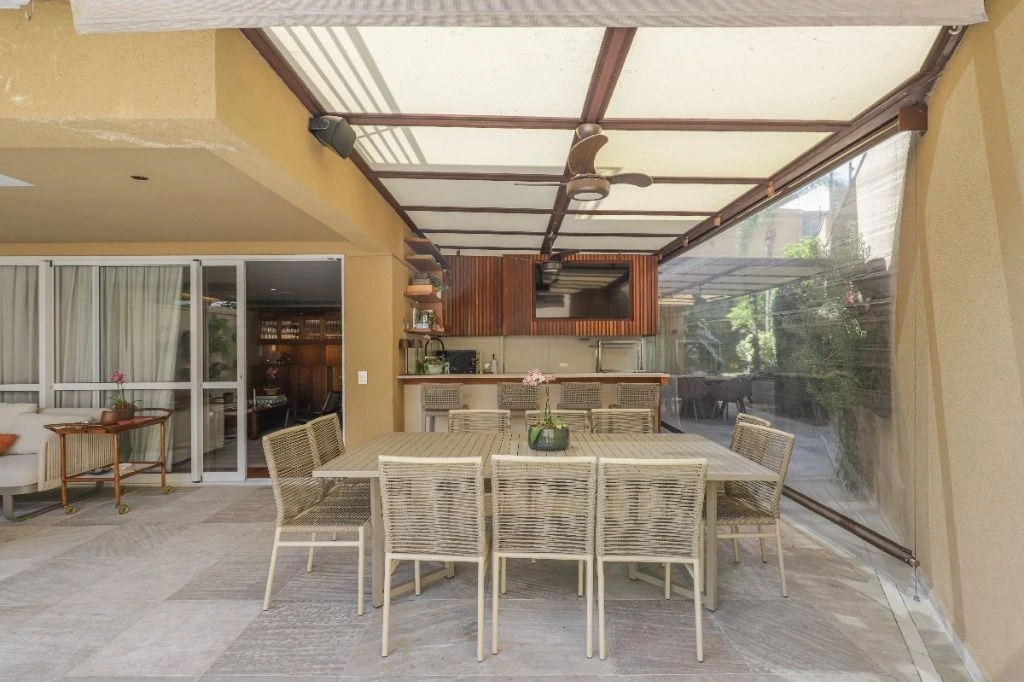 Imagem Sobrado com 4 Quartos à Venda, 1000 m² em Jardim Viana - São Paulo