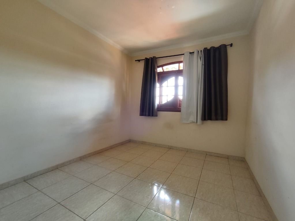 Foto do imóvel: Casa com 4 Quartos à Venda, 200 m² em São Benedito - Santa Luzia