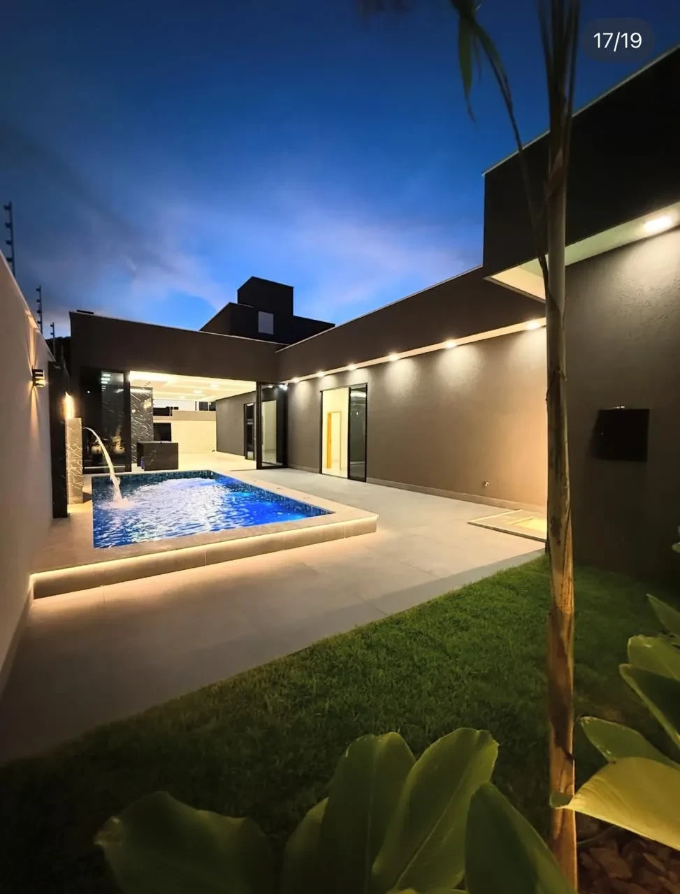 Imagem Casa com 3 Quartos à Venda, 240 m² em Jardim Mont Serrat - Aparecida de Goiânia