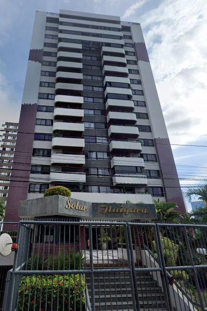 Condomínio Solar Do Itaigara em Salvador