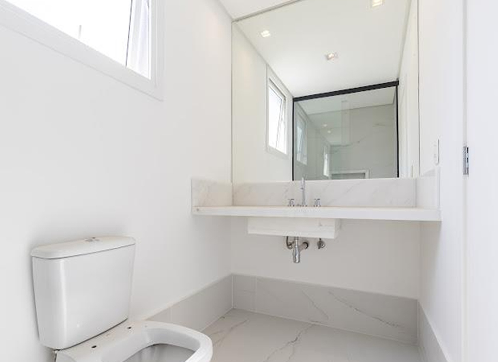 Imagem Casa de Condomínio com 4 Quartos à Venda, 525 m² em Chácara Peixe - Santa Cruz do Rio Pardo