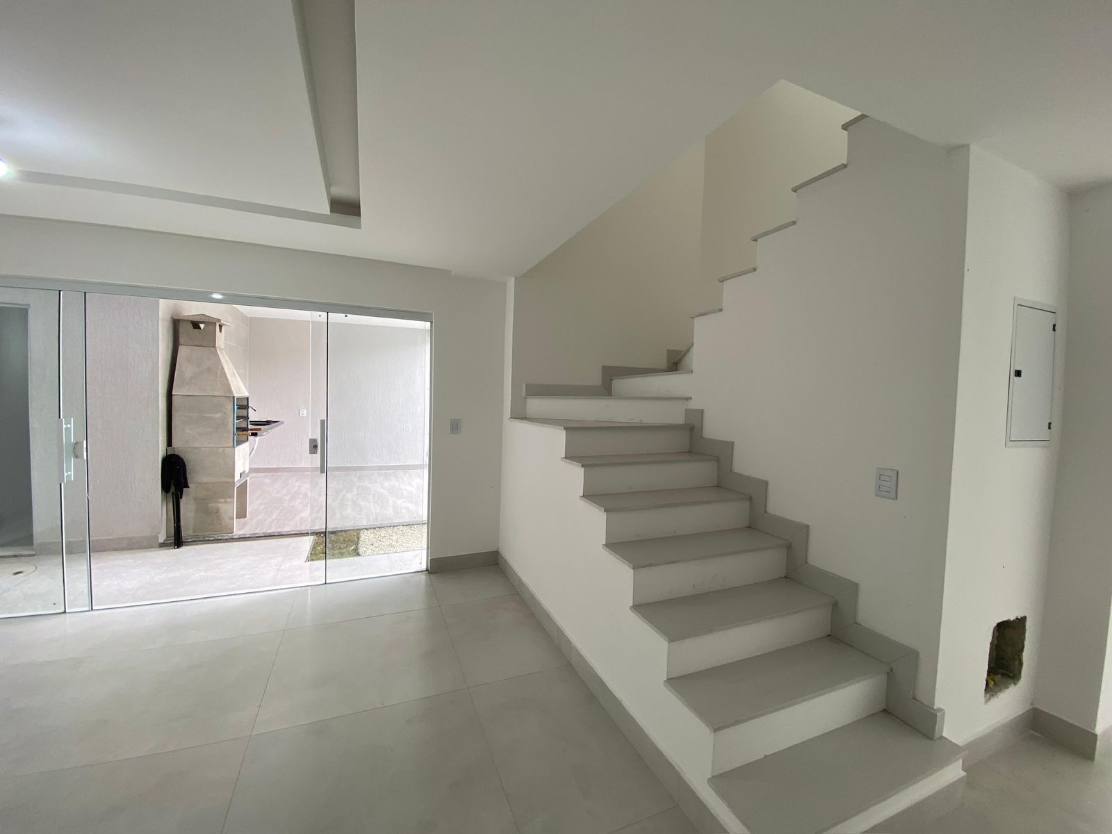 Imagem Casa de Condomínio com 4 Quartos à Venda, 220 m² em Vargem Pequena - Rio de Janeiro