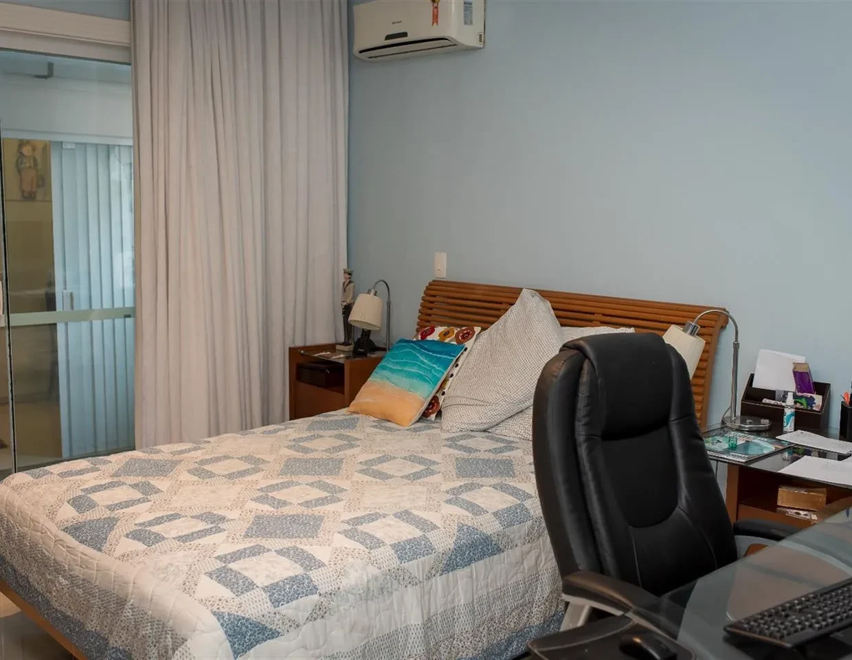 Imagem Casa de Condomínio com 4 Quartos à Venda ou Locação, 360 m² em Recreio dos Bandeirantes - Rio de Janeiro