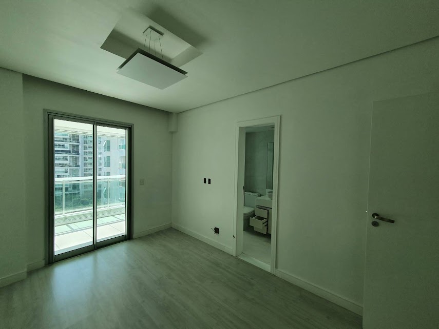 Imagem Apartamento com 4 Quartos à Venda, 402 m²em Barra da Tijuca - Rio de Janeiro