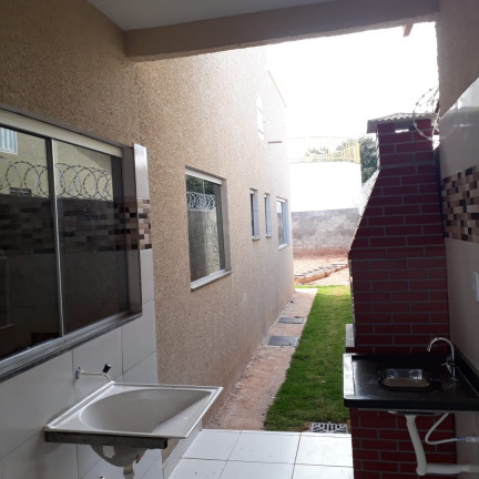 Imagem Casa com 2 Quartos à Venda, 78 m² em Villa Deifiore - Aparecida de Goiânia