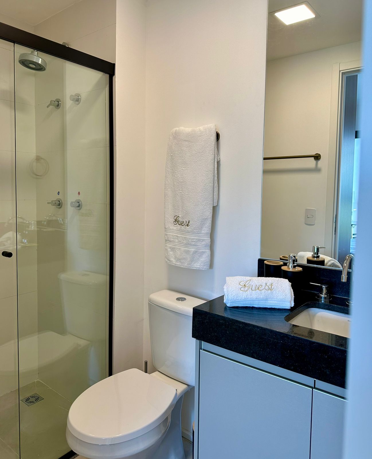 Imagem Apartamento com 1 Quarto para Alugar, 27 m²em Cerqueira César - São Paulo