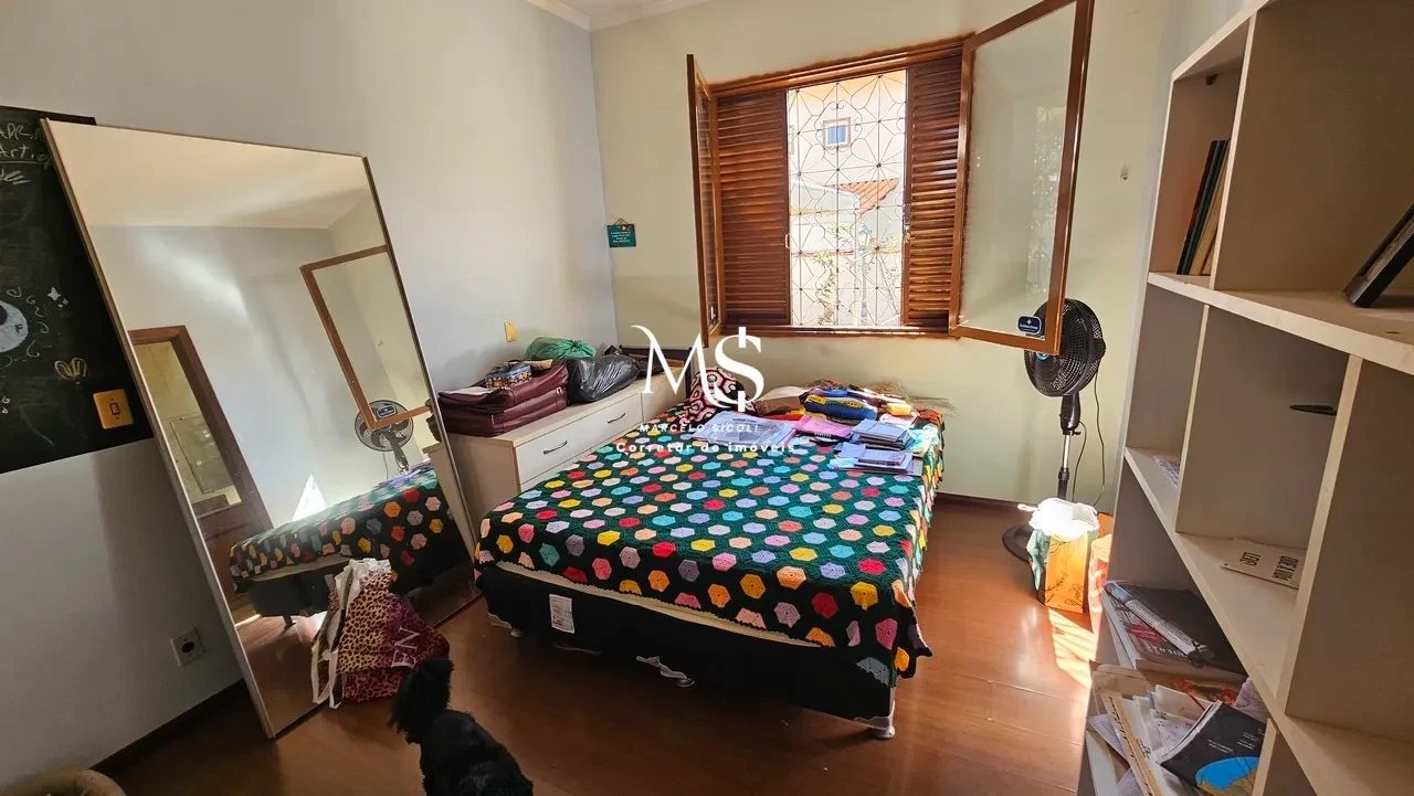 Imagem Casa com 4 Quartos à Venda, 776 metros em Setor de Habitações Individuais Sul - Brasília