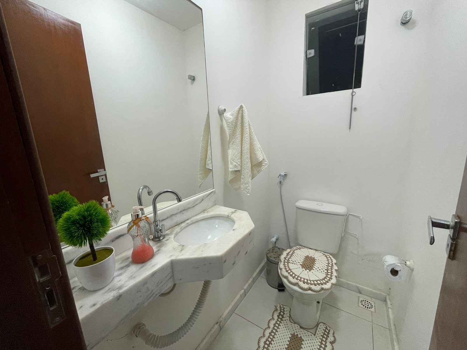 Imagem Casa com 4 Quartos para Alugar, 140 m² em Ipitanga - Lauro de Freitas