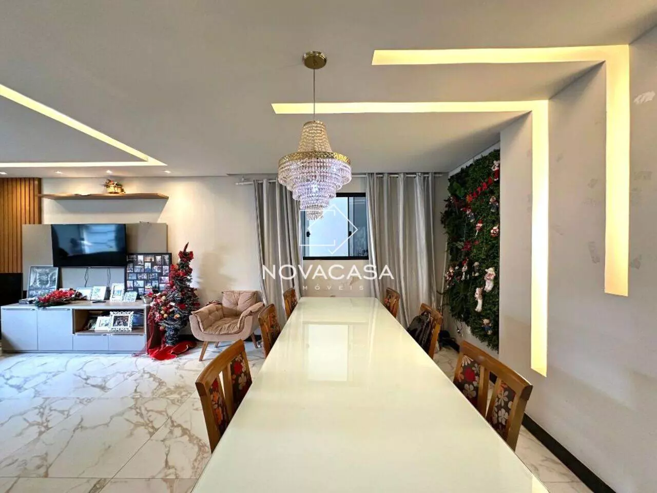 Foto do imóvel: Casa com 5 Quartos à Venda, 250 m² em Rio Branco - Belo Horizonte