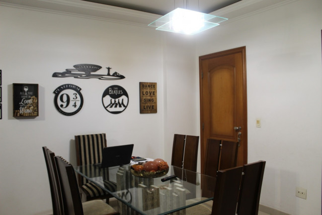 Imagem Apartamento com 2 Quartos à Venda, 80 m² em Gragoatá - Niterói