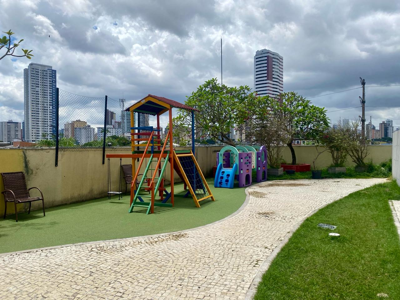 Imagem Apartamento com 2 Quartos à Venda, 69 m²em Cremação - Belém