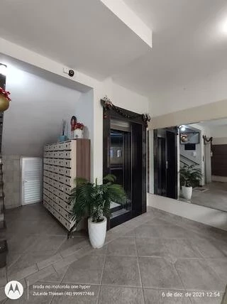 Imagem Apartamento com 2 Quartos à Venda, 72 m² em Centro - Florianópolis