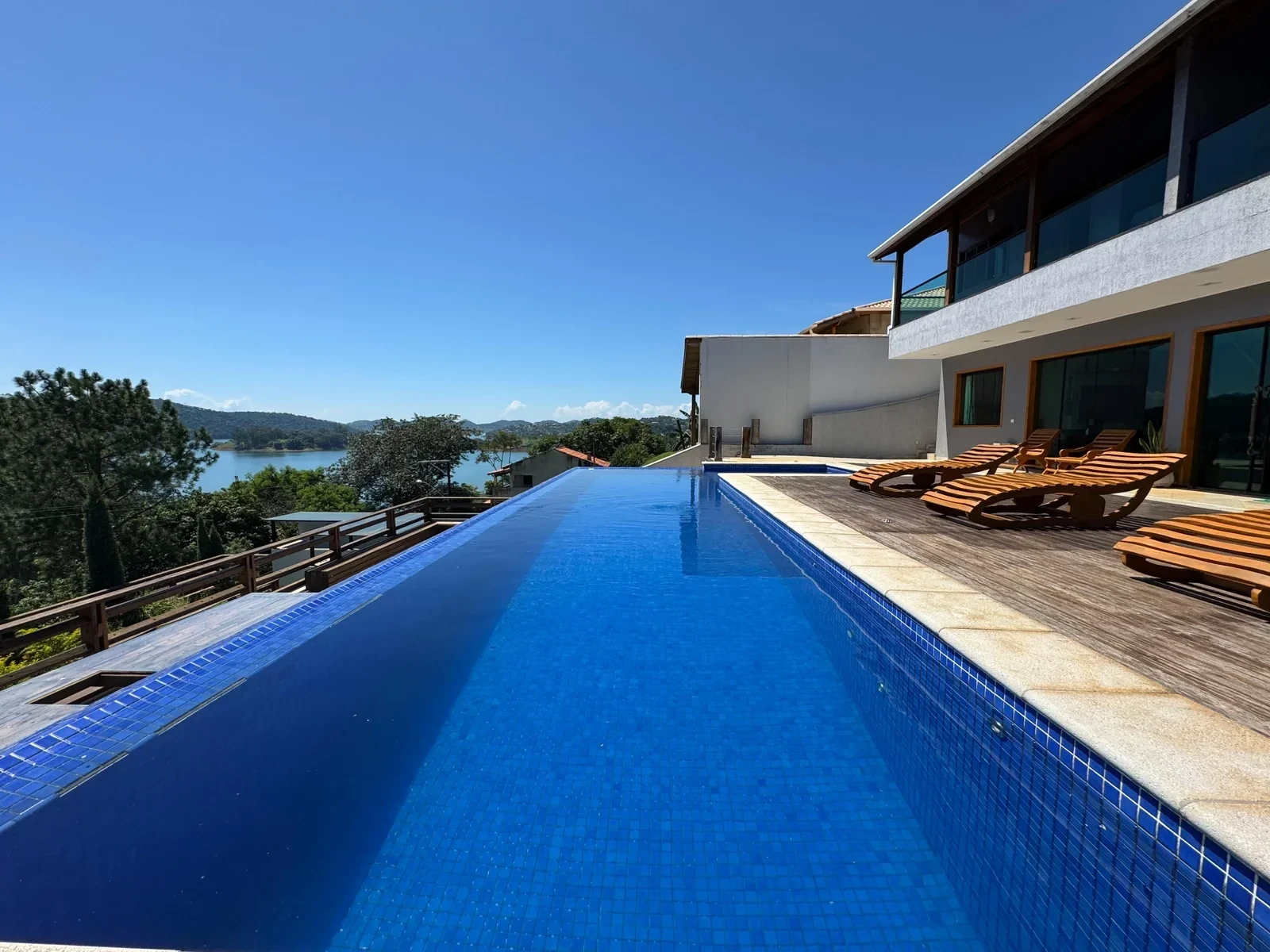 Casa com 1 Quarto à Venda, 450 m² em Santa Isabel - Santa Isabel