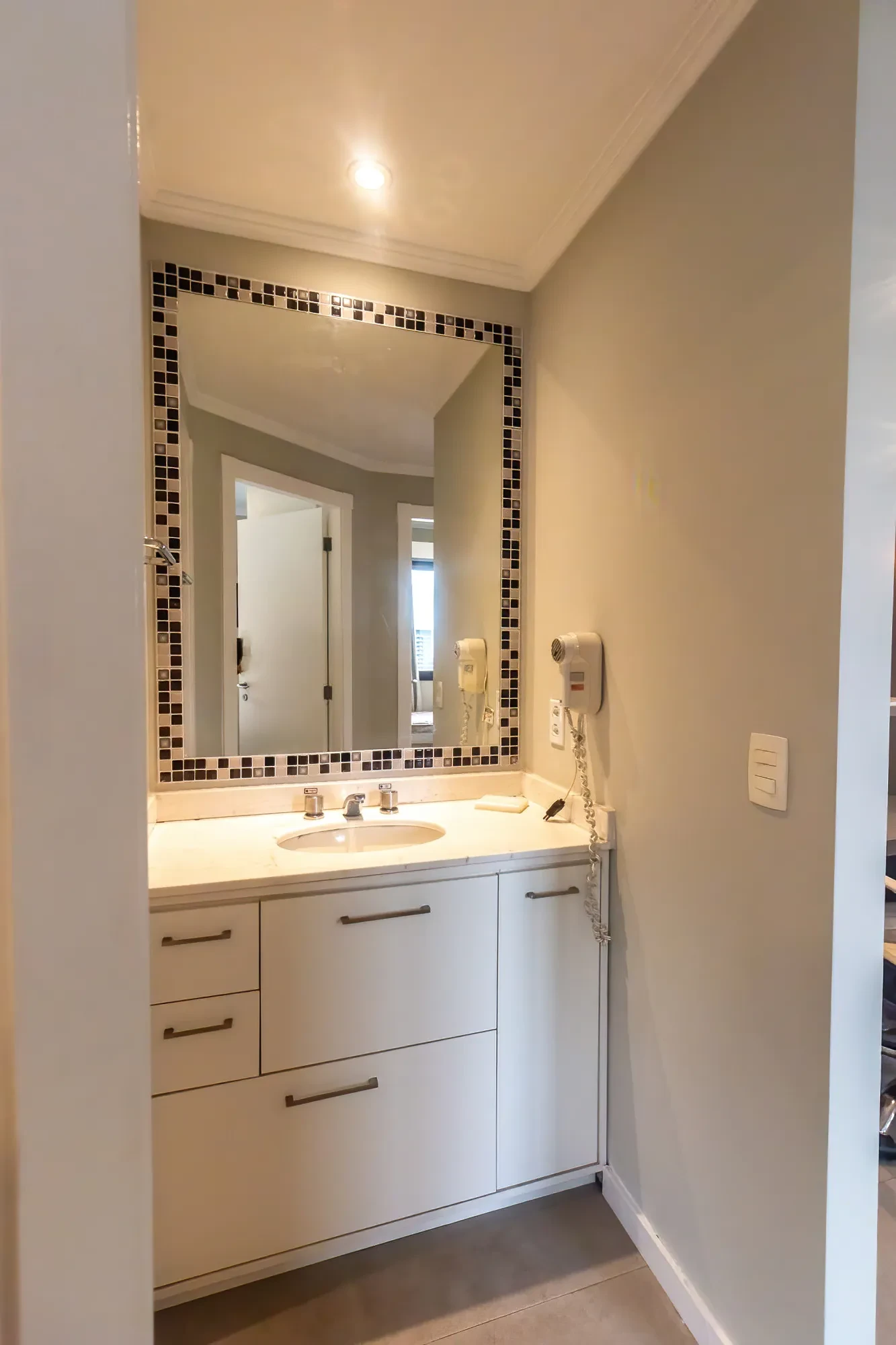 Imagem Apartamento com 2 Quartos à Venda, 54 m² em Vila Olímpia - São Paulo