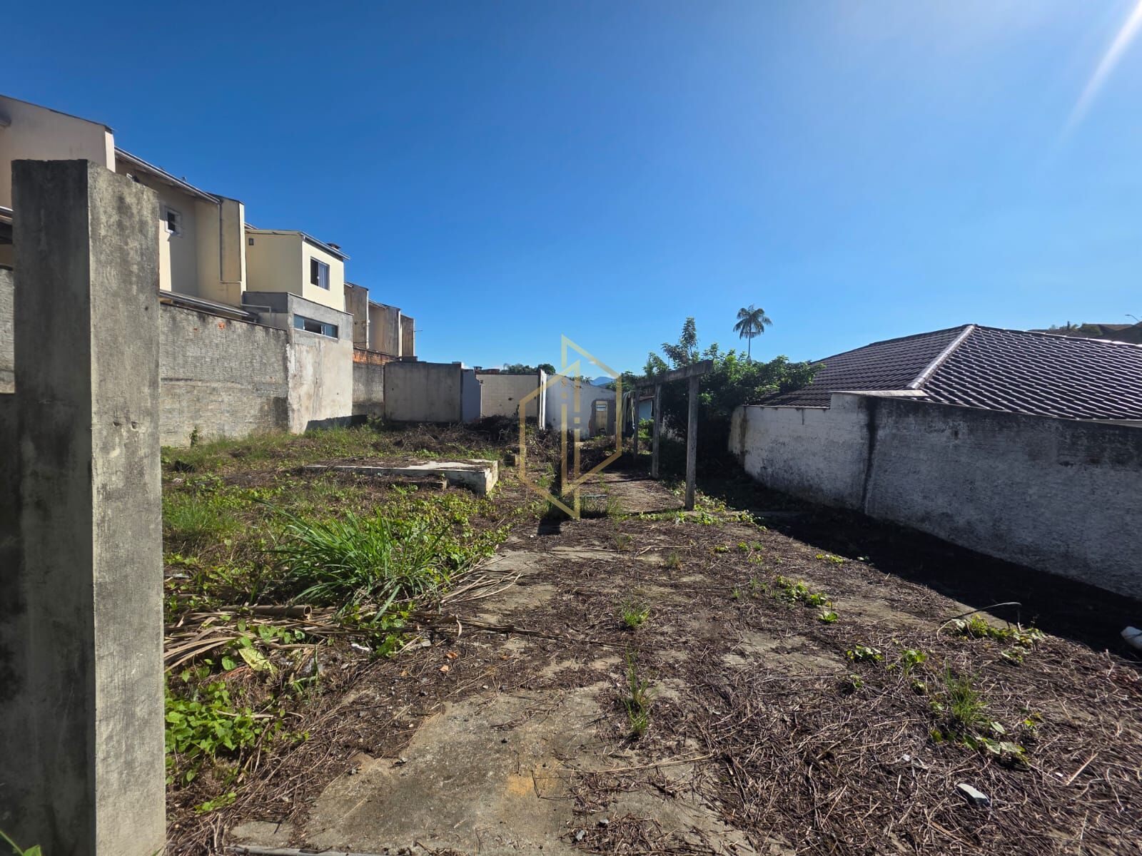 Foto do imóvel: Terreno em Condomínio à Venda, 480 m² em Petrópolis - Joinville