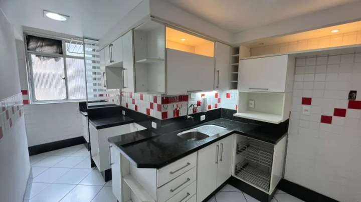 Imagem Apartamento com 2 Quartos à Venda, 70 m² em Icaraí - Niterói