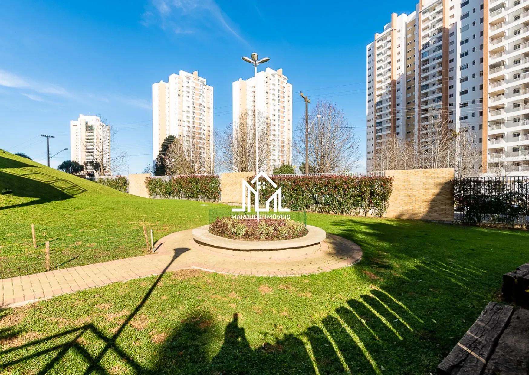 Imagem Apartamento com 4 Quartos à Venda, 131 m² em Cidade Industrial - Curitiba